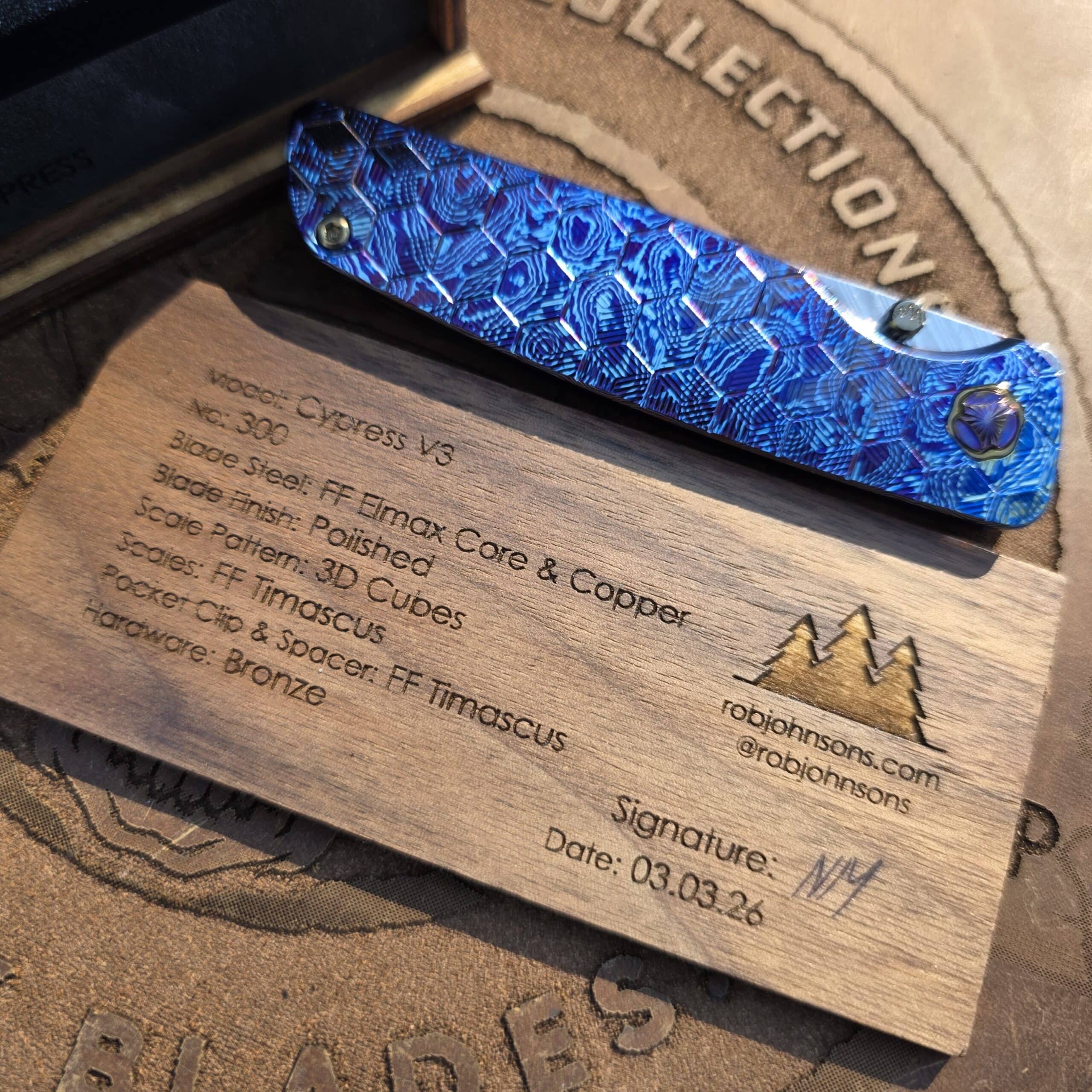 Robjohnsons maker mark on the blade of a Latvian custom folder.