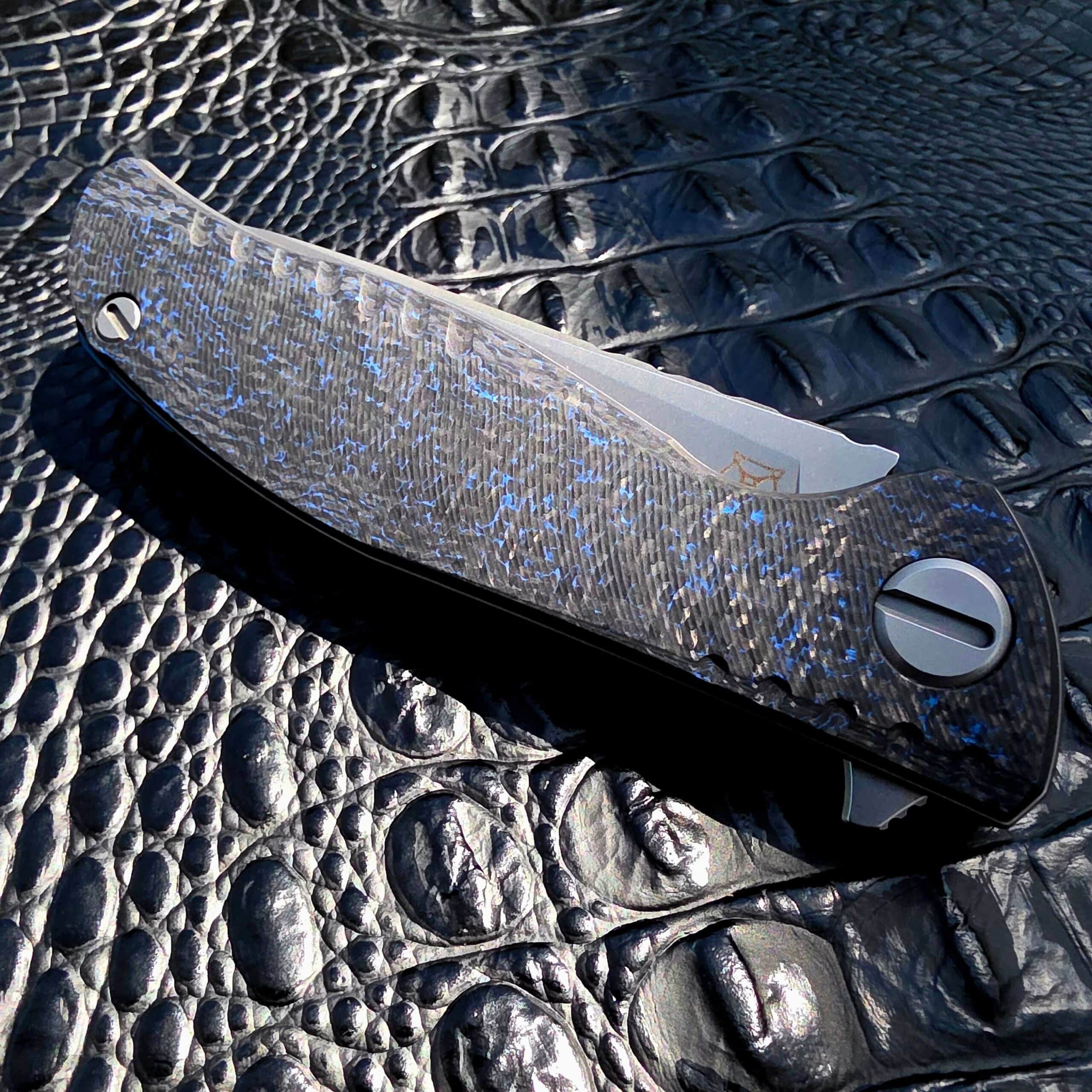 Closed show-side view of Shirogorov F3 NS
