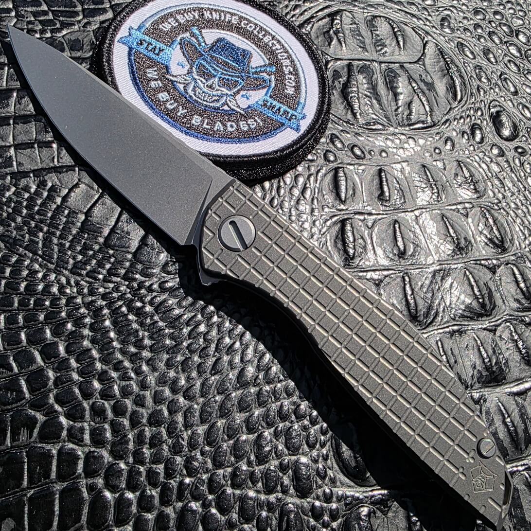 Shirogorov NeOn Zero Monkey Edge FRAG Pattern with Elmax blade and natural titanium handle