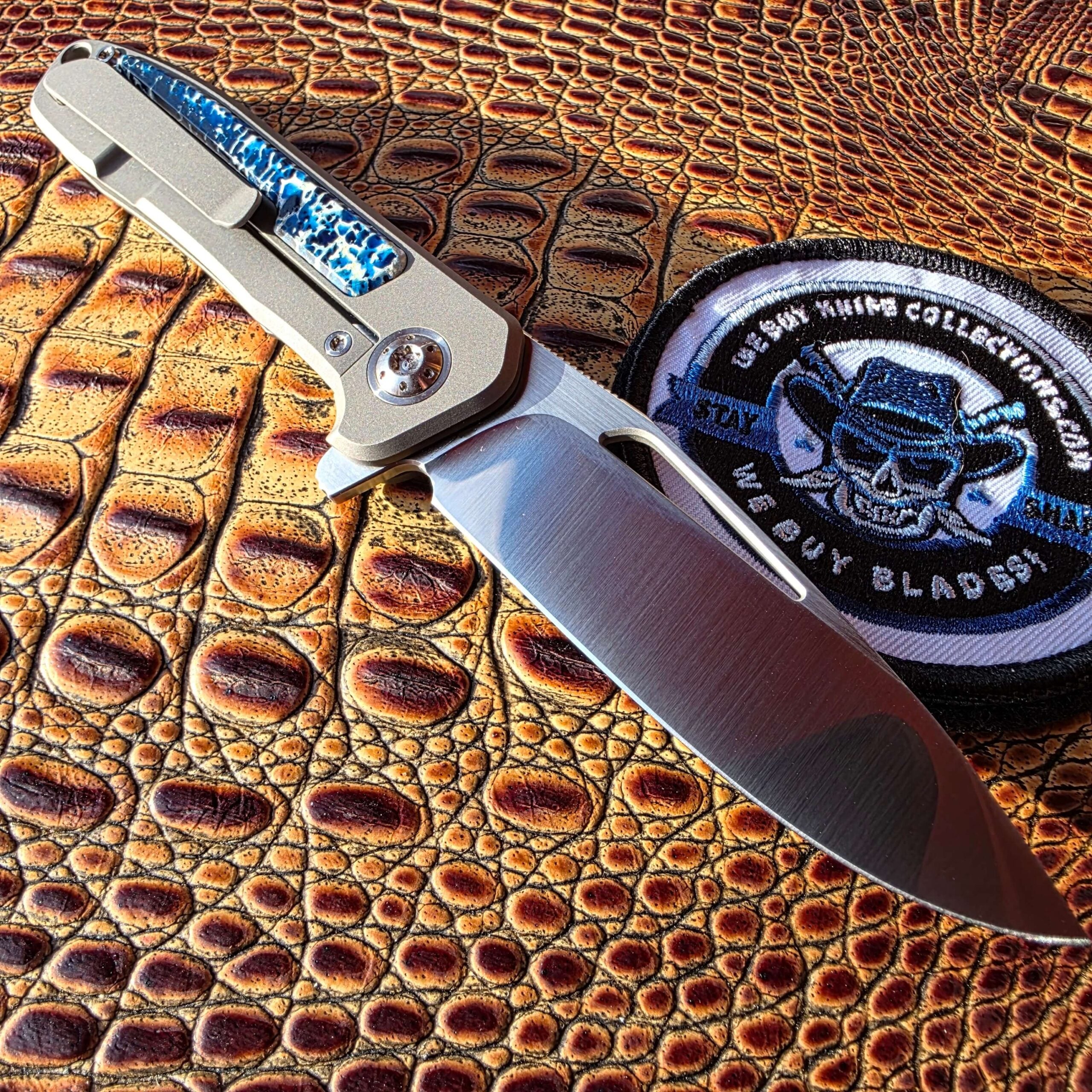 Arno Bernard iMamba Blue Kudu open clip-side view