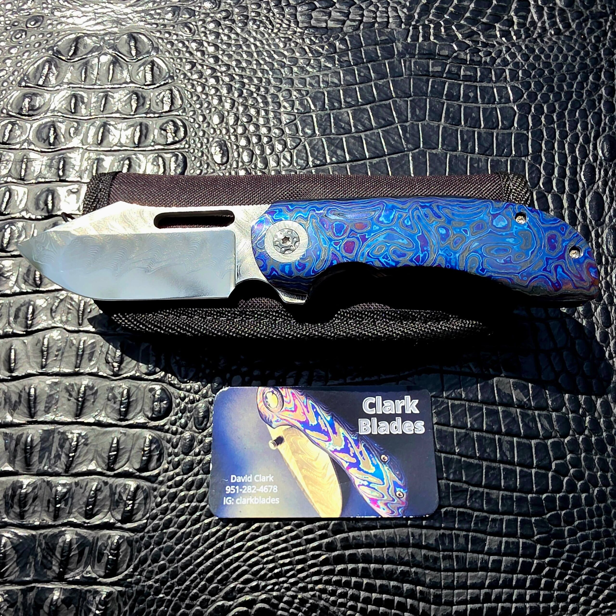Clark Blades Patriot with padded zipper pouch and maker card