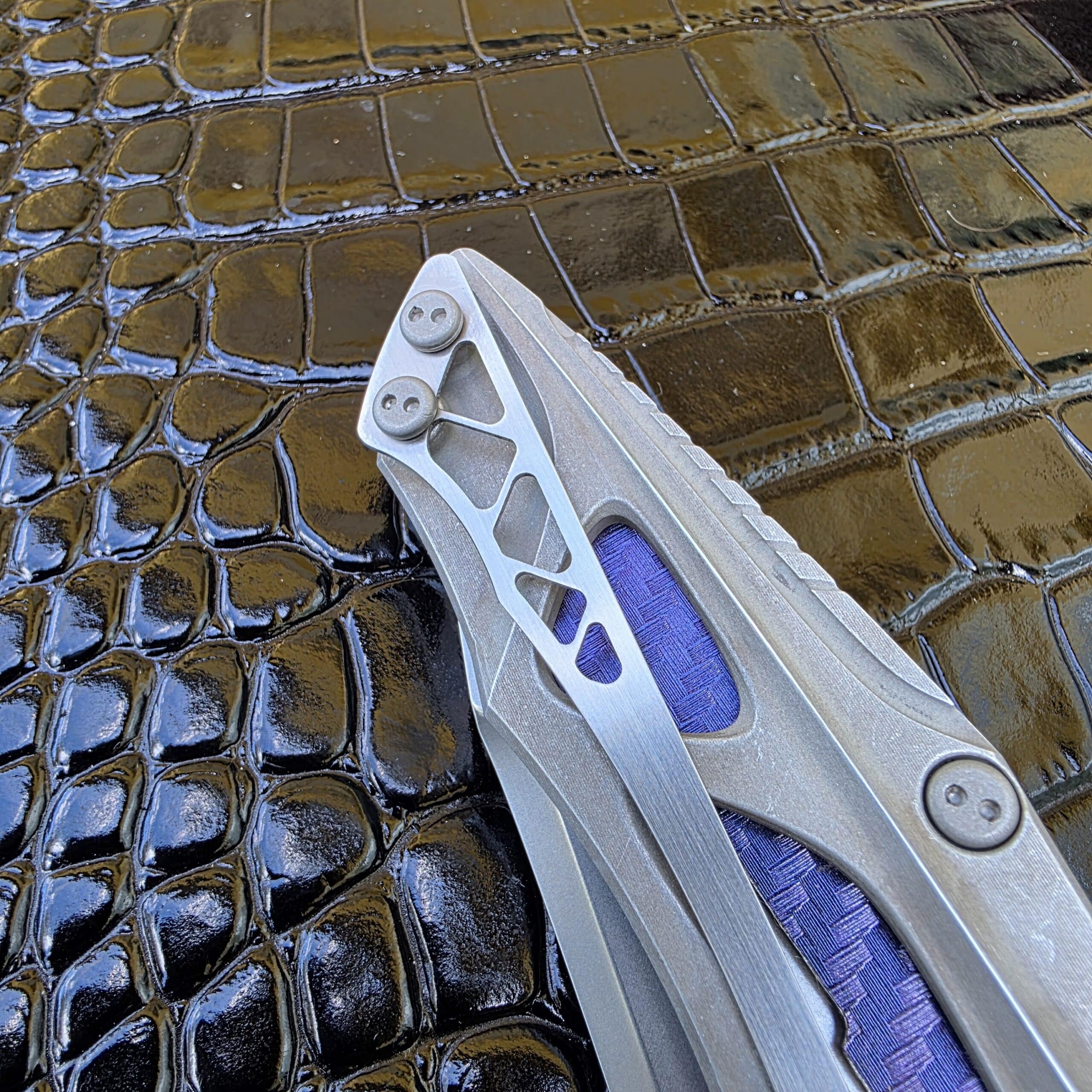 Pocket clip on Dew Hara DH-20A Noah-Zen custom knife
