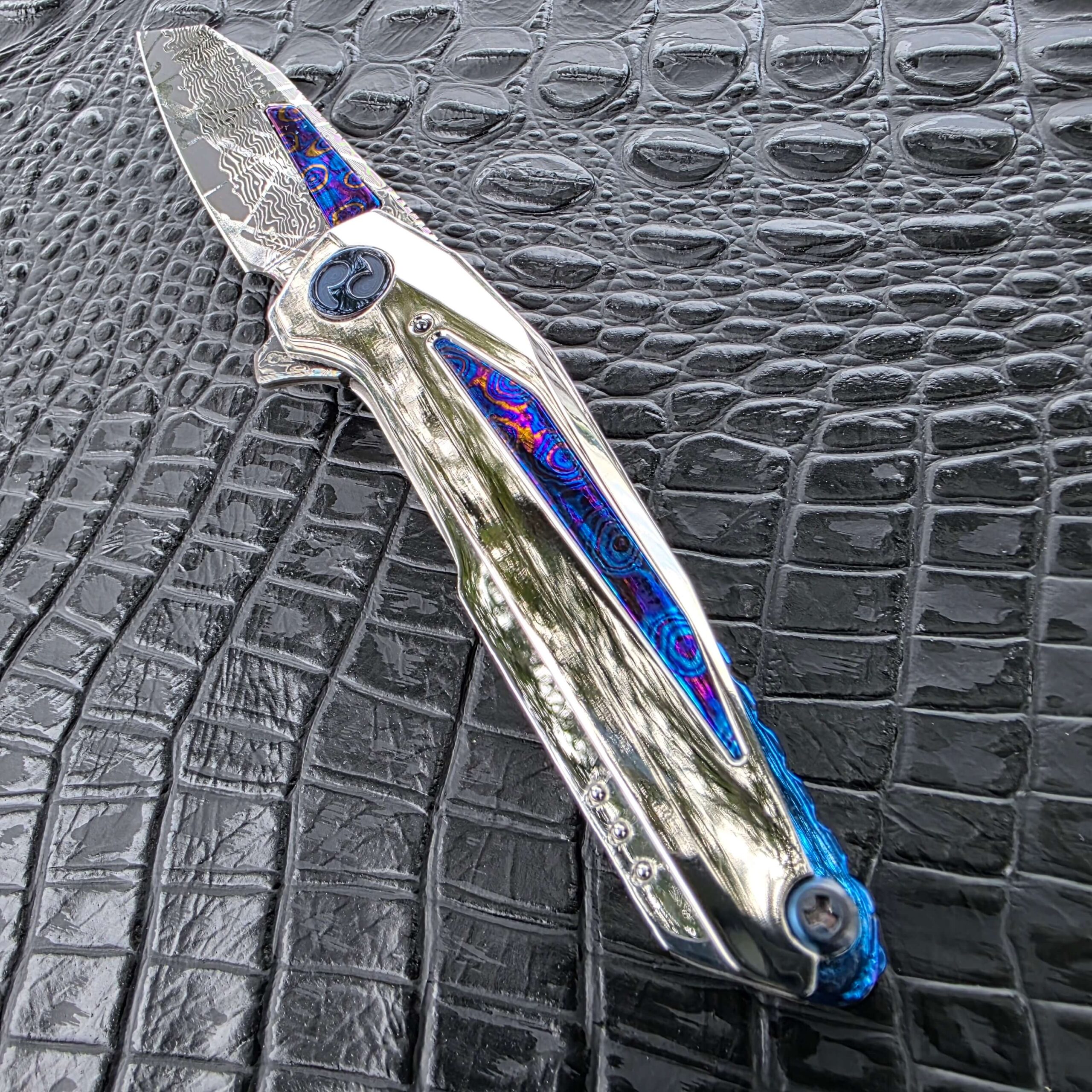 Dew Hara CHRONOS Dark Lightning open show-side view
