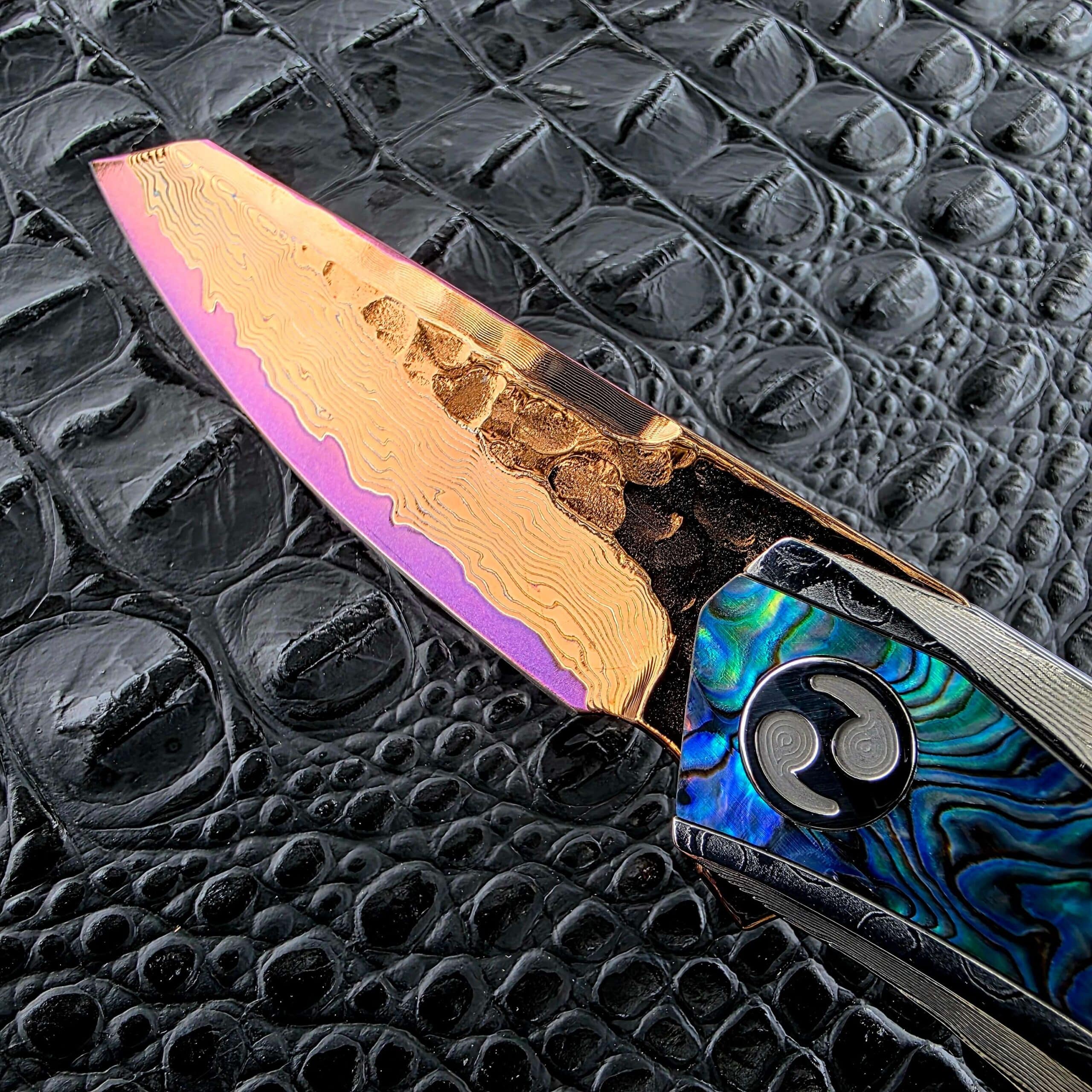 Dew Hara Custom METEOR Aurora Damascus blade tip detail