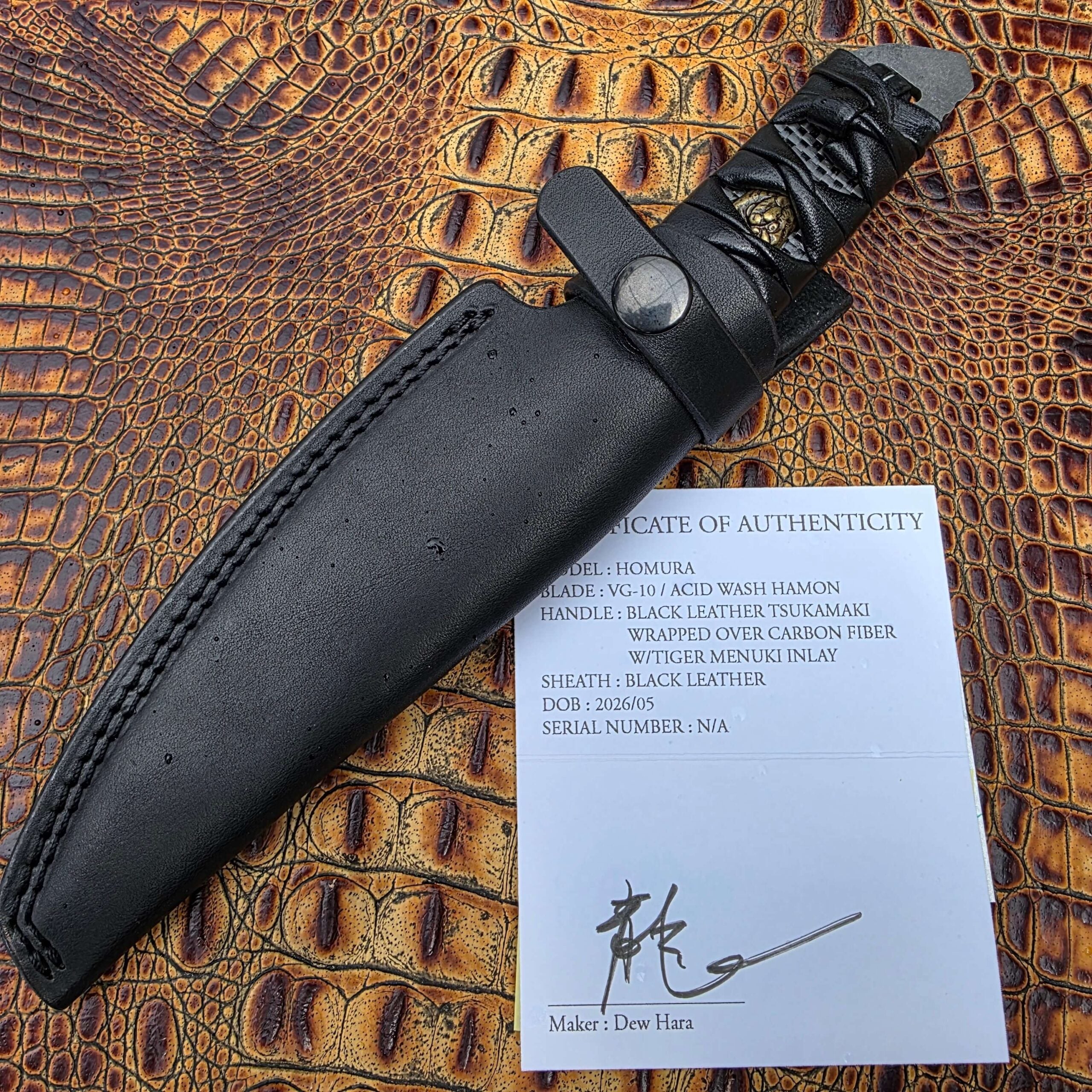 Dew Hara HOMURA fixed blade in black leather sheath