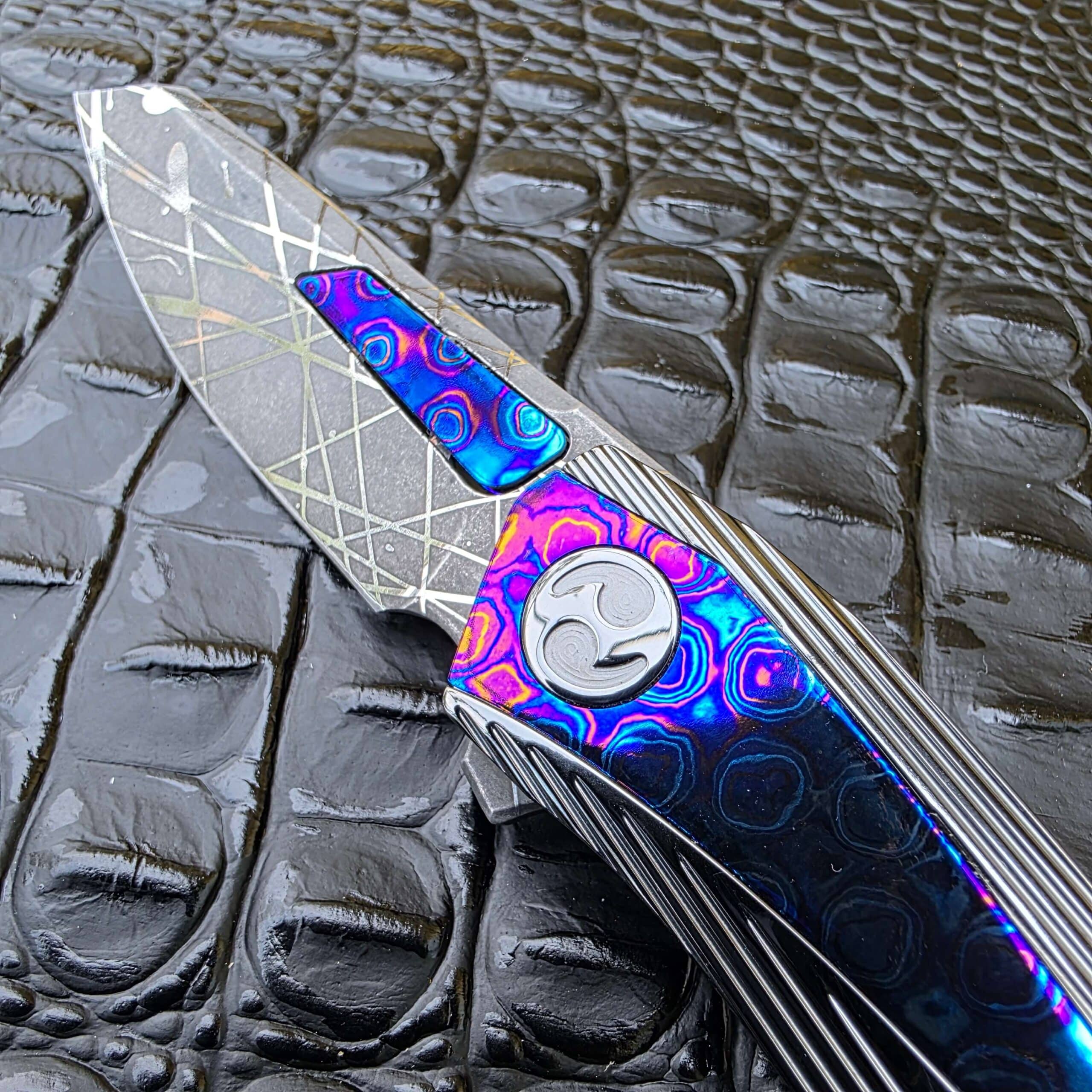 Dew Hara METEOR Timascus blade inlay detail