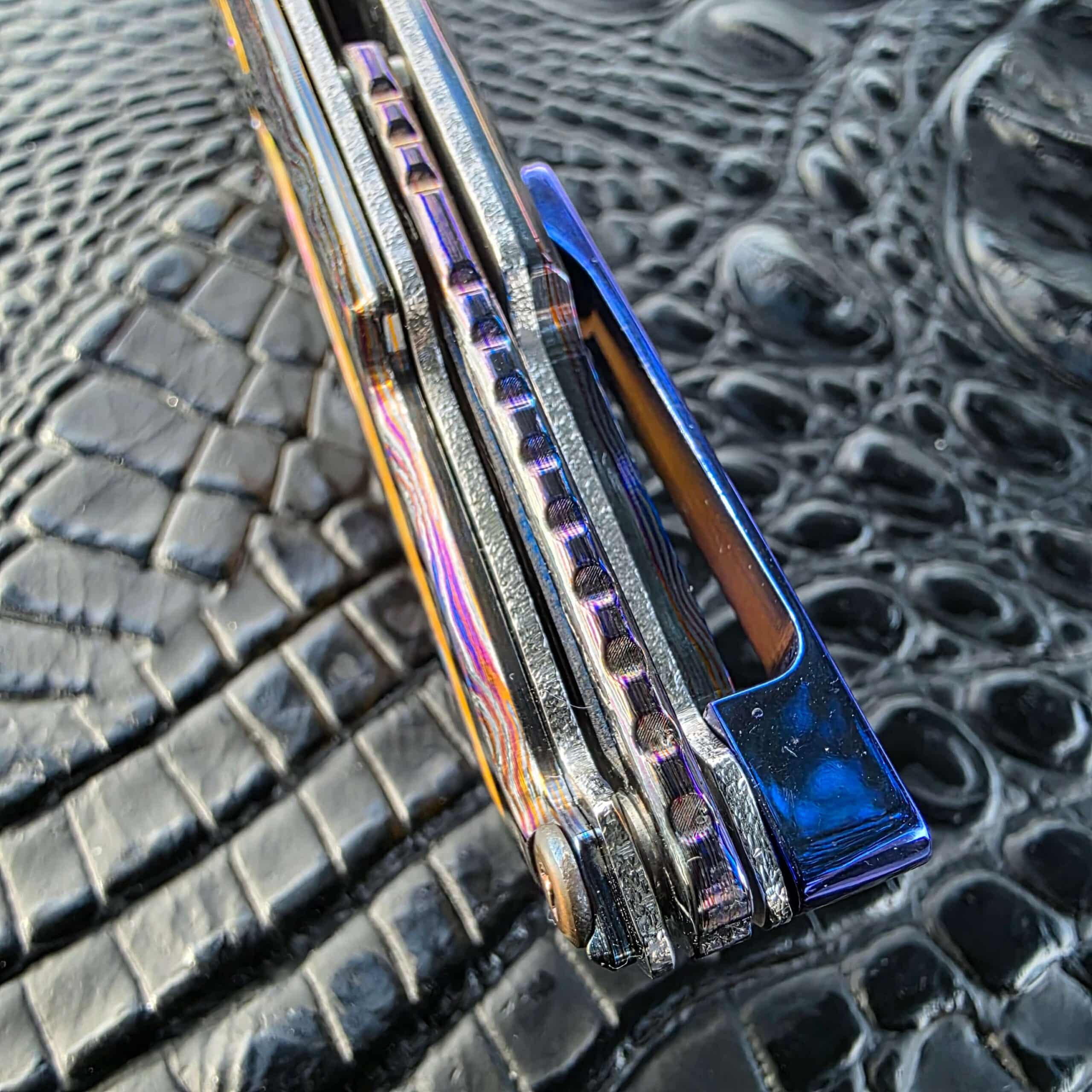 Dew Hara RAY Zircuti backbar detail
