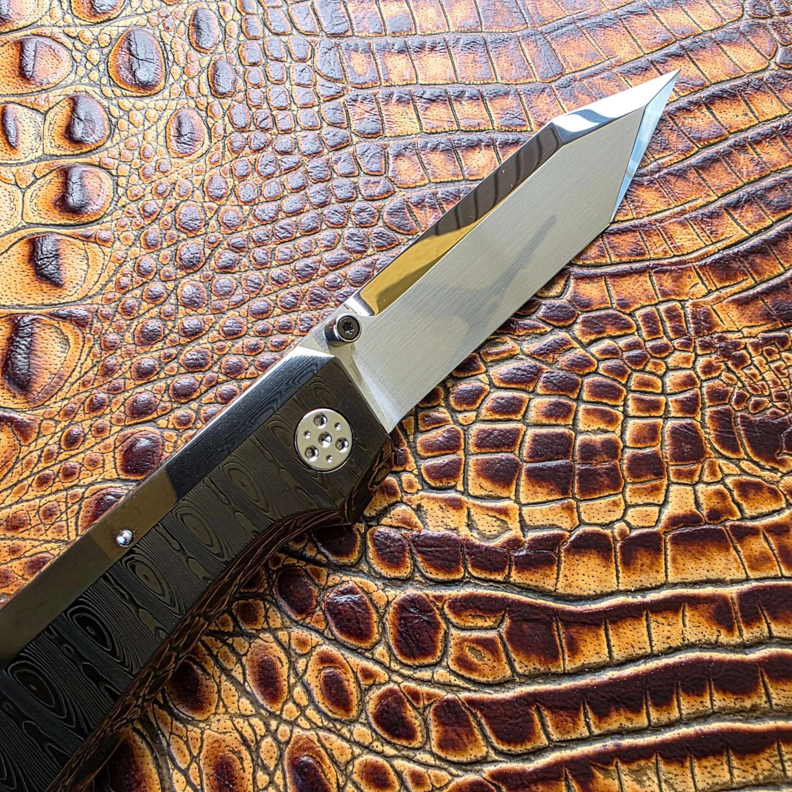 Full 4.5-inch Erasteel APZ10 blade on Square XL S