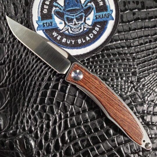 Chris Reeve Mnandi Bocote open with S30V blade and titanium frame
