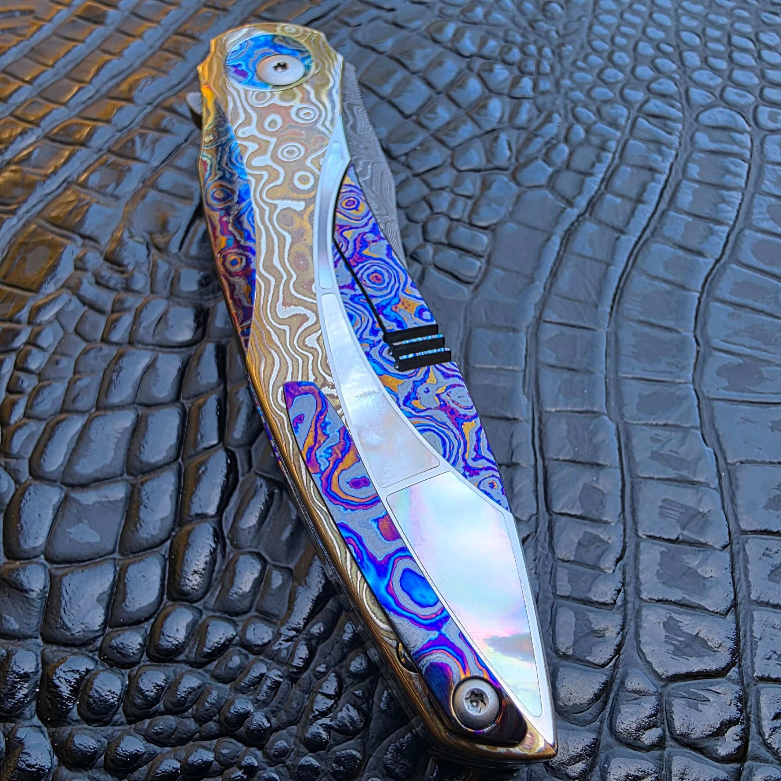ZircuTi pocket clip on the closed FengLi Jiao Yue Top Configuration