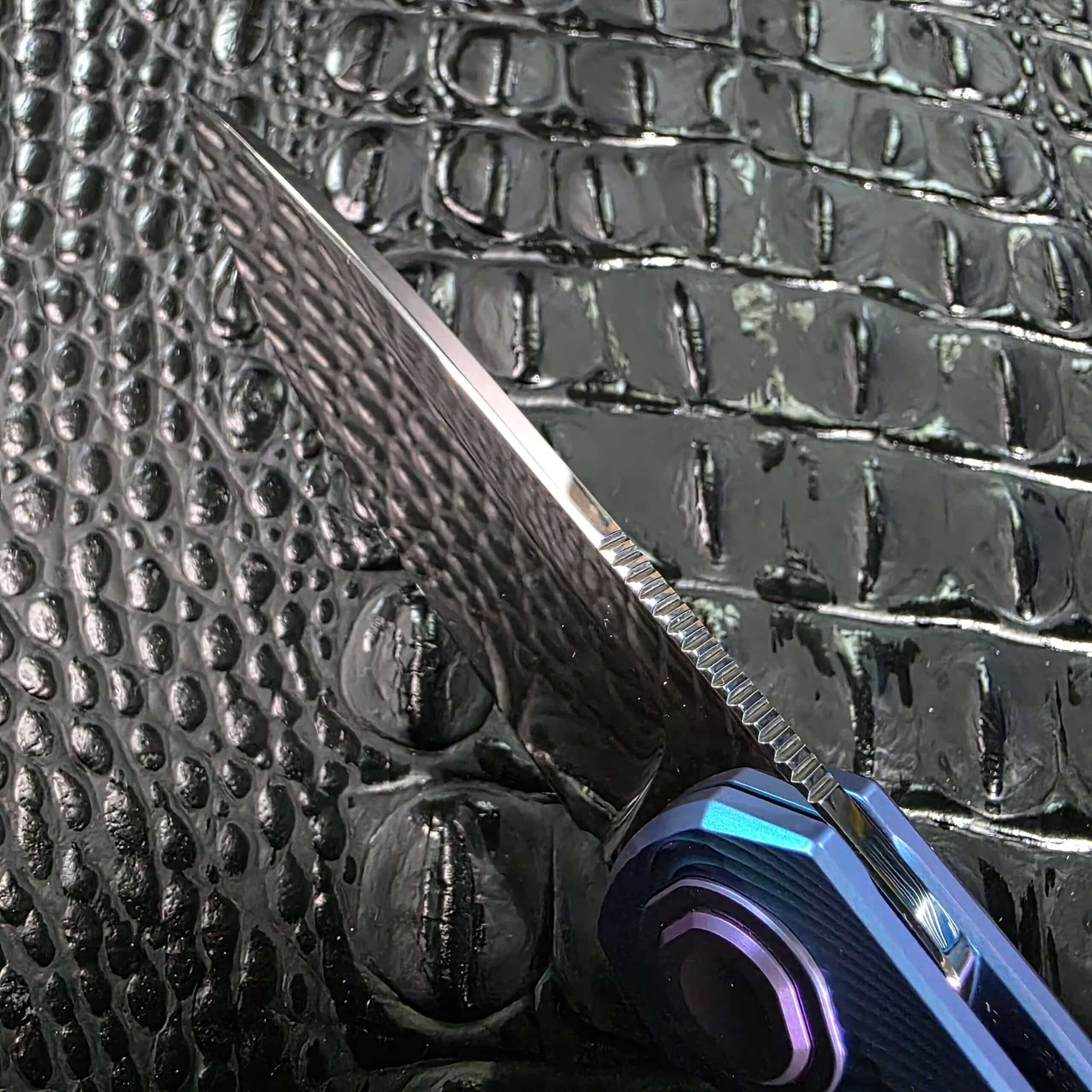 Spine jimping and grind detail on the Vanax blade of the Holt Bladeworks Morpheus #1856
