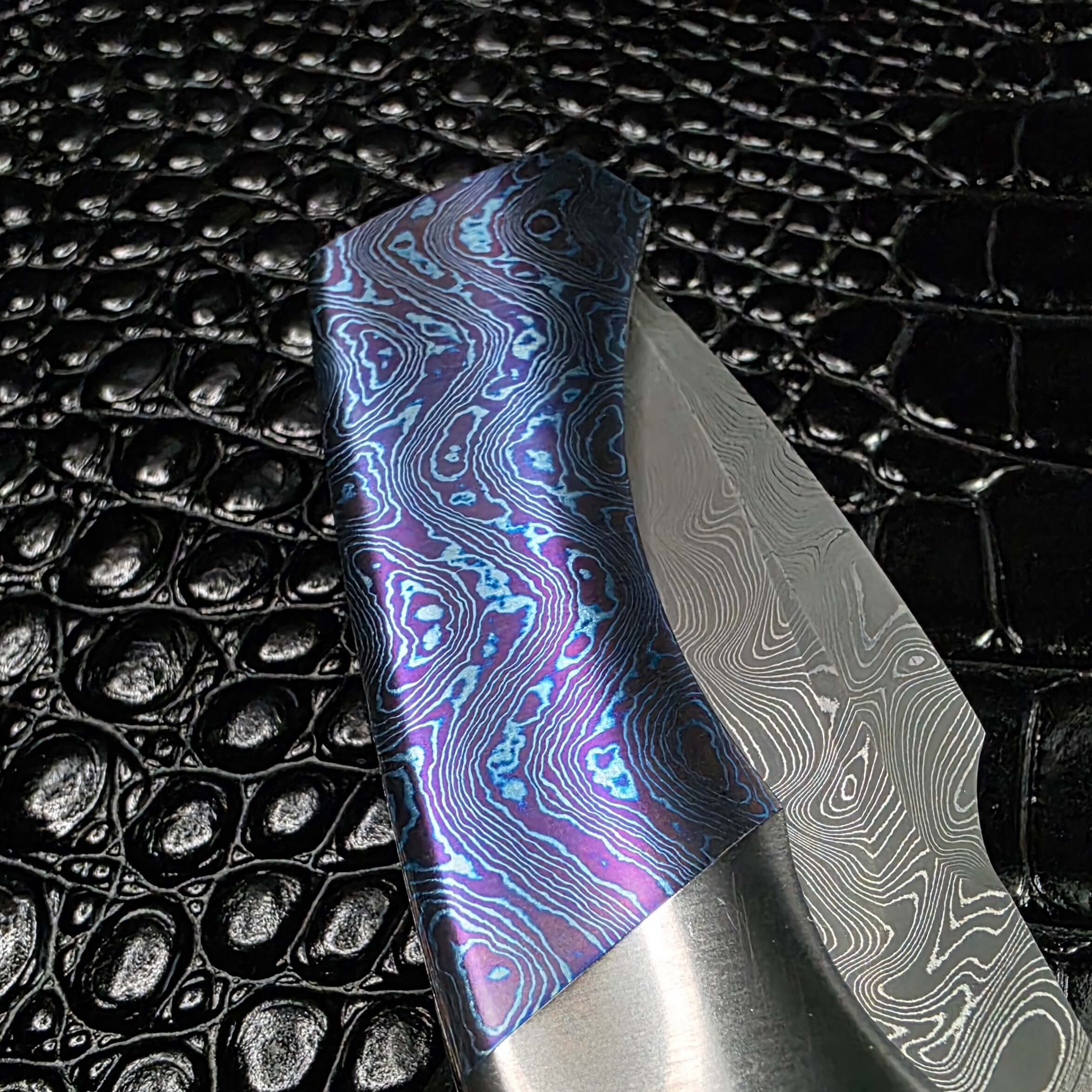 Mokuti scale pattern in blue, violet and bronze on the Todd Fischer Kamehameha