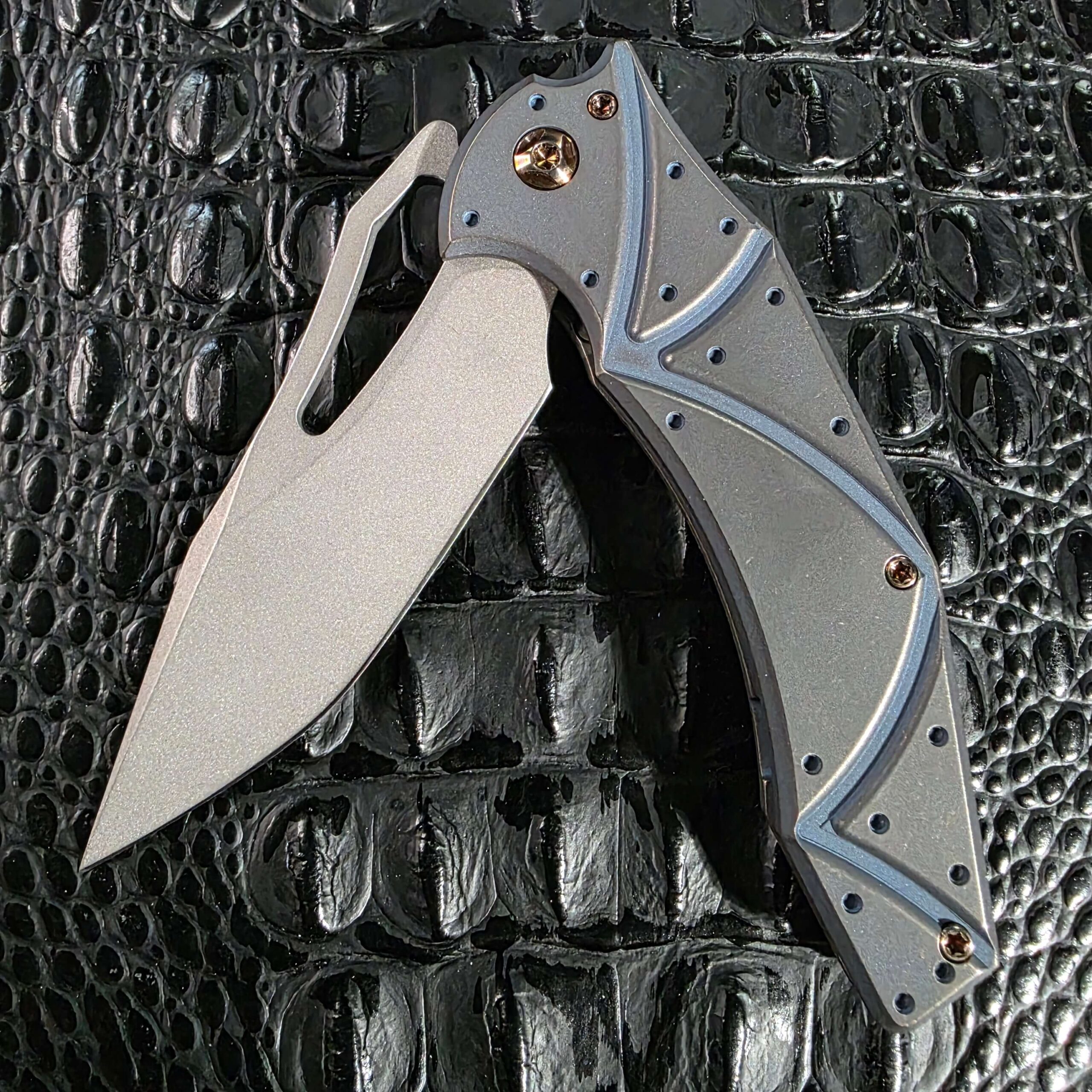 Ferrum Forge Gavko Spinner caught partway through opening