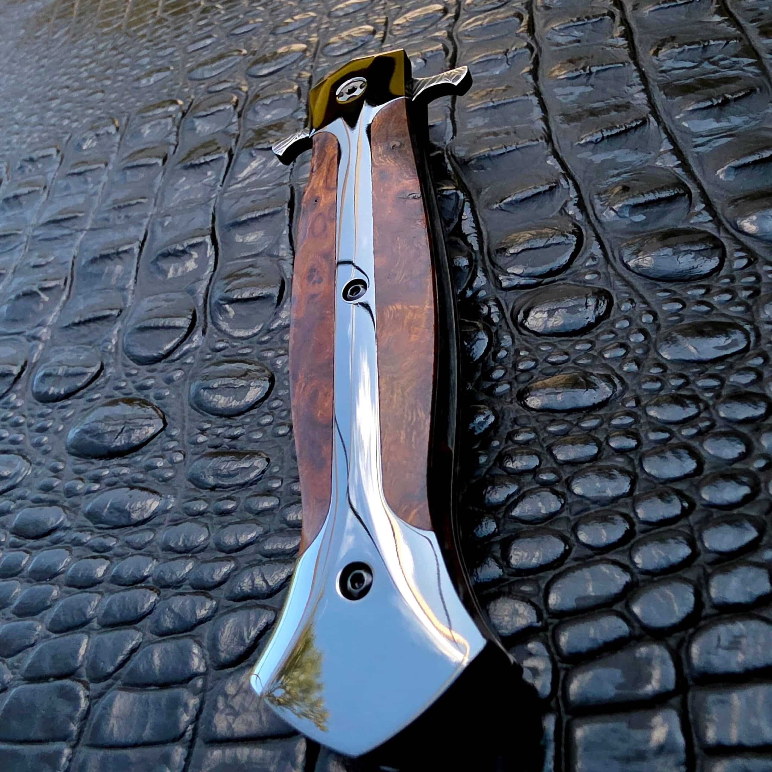 Ironwood inlay set into the DLC steel frame of the closed La Cantina Sally #453